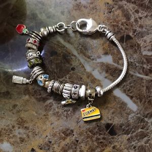 NYC CHARM BRACELET
